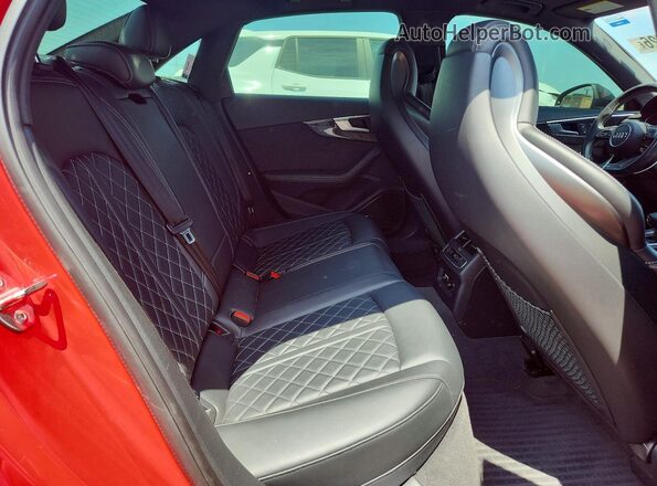 WAUB4AF49KA068854 2019 AUDI S4 Красный Вид задних сидений