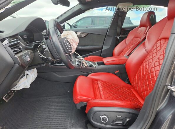 WAUB4BF46MA068142 2021 AUDI S4 Gray Front interior view