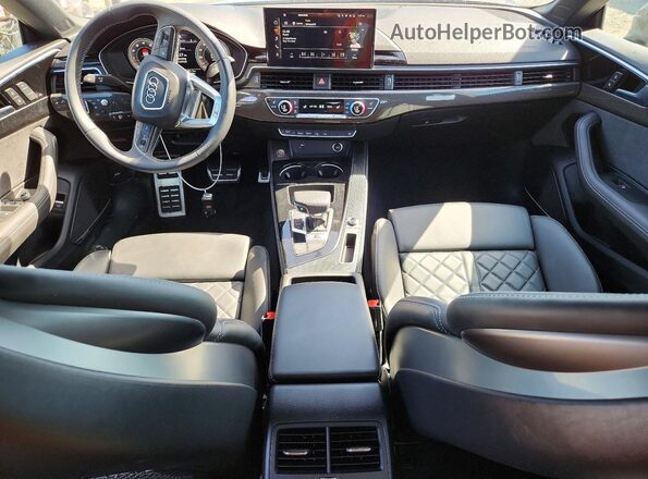 WAUB4CF55PA008436 2023 AUDI S5 Серый Вид панели приборов