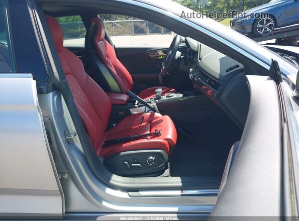 WAUB4CF56JA126812 2018 AUDI S5 Silver Vista interior delantera