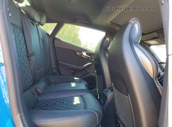 WAUB4CF58LA004360 2020 AUDI S5 Blue უკანა სავარძლების ხედი