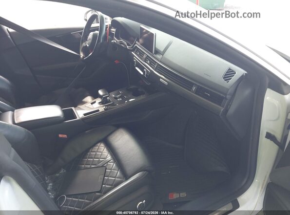 WAUB4CF59JA030219 2018 AUDI S5 White Вид салону спереду