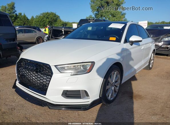 WAUB8GFF1H1065576 2017 AUDI A3 White Przód lewy