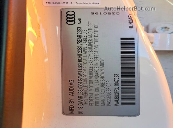 WAUB8GFF3J1047523 2018 AUDI A3 Белый Вид подкапотного пространства