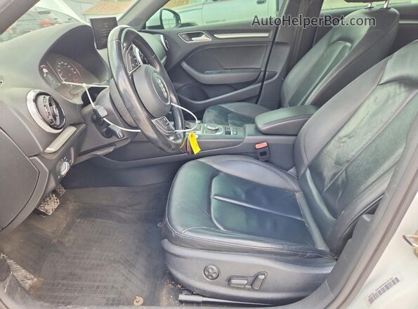 WAUB8GFF5G1106032 2016 AUDI A3 White Front interior view