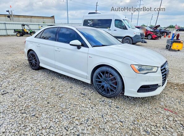 WAUB8GFF5G1106032 2016 AUDI A3 White Front right