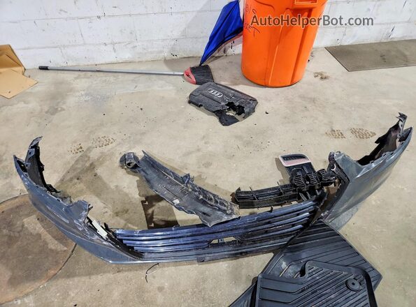 WAUB8GFF6H1017958 2017 AUDI A3 Gray Widok komory silnika