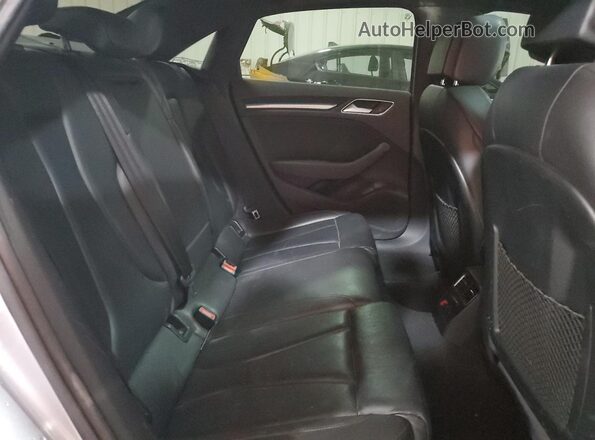WAUB8GFF9J1021895 2018 AUDI A3 Silver Widok tylnych siedzeń