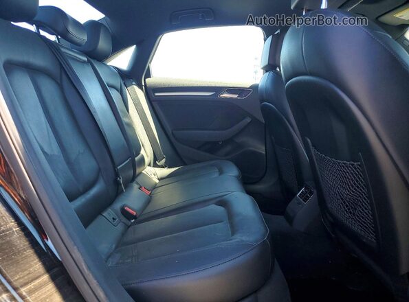 WAUBEGFF1K1017446 2019 AUDI A3 Black Vista de los asientos traseros