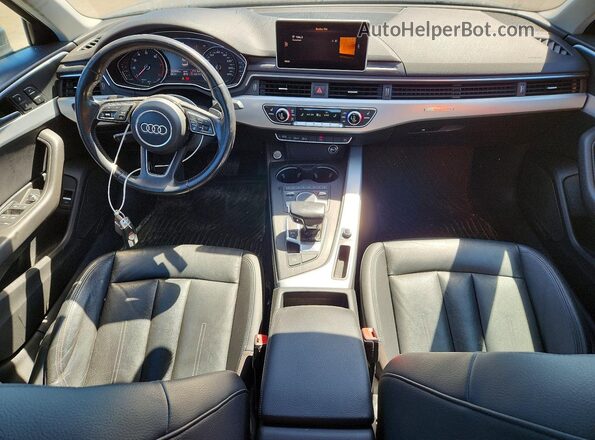 WAUBNAF47HN022180 2017 AUDI A4 Серый Вид панели приборов