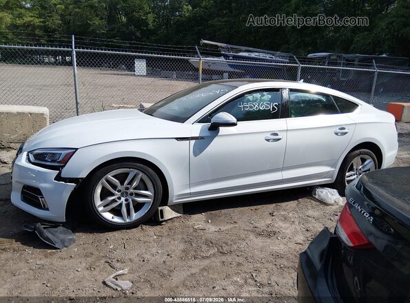 WAUBNCF58KA071584 2019 AUDI A5 White Панорамний вид салону 360°