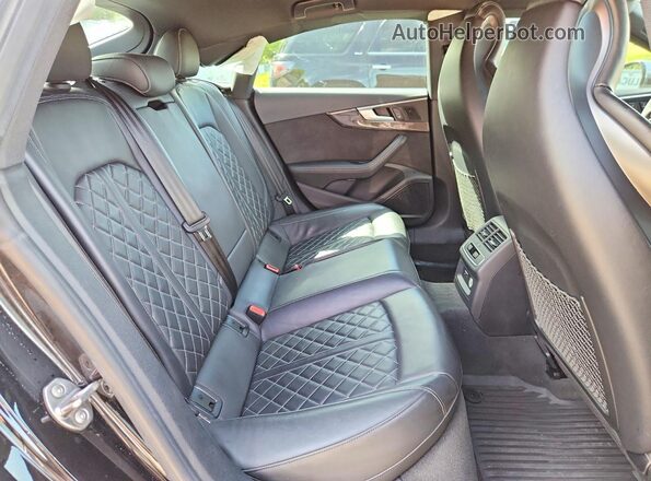 WAUC4CF50KA017638 2019 AUDI S5 Black Вид задніх сидінь