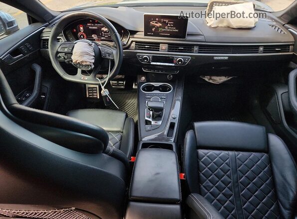 WAUC4CF50KA017638 2019 AUDI S5 Black Вид панелі приладів