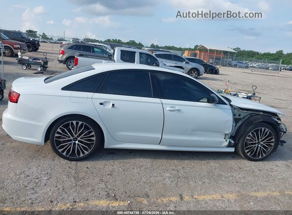 WAUC8AFC2JN090704 2018 AUDI A6 White Вид задньої частини салону