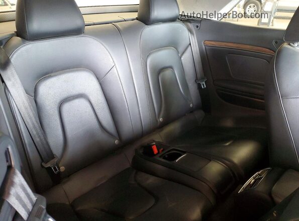 WAUD2AFH1GN000680 2016 AUDI A5 Red Vista de los asientos traseros