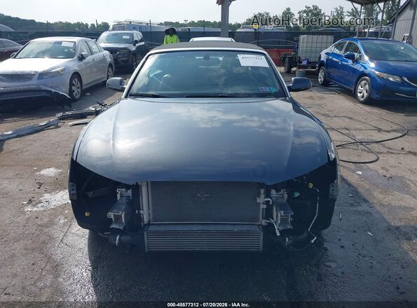 WAUD2AFH4HN002859 2017 AUDI OTHER Gray Vista interior trasera