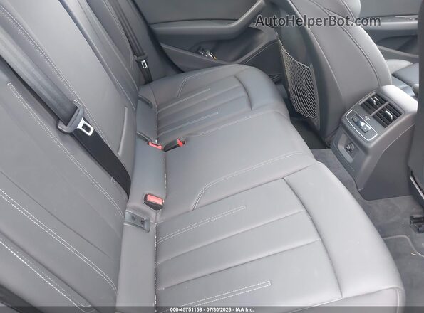 WAUDAAF40MN008409 2021 AUDI A4 Gray VIN sticker view