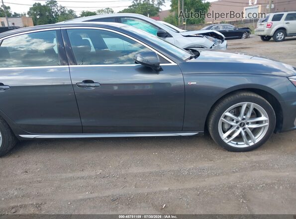 WAUDAAF40MN008409 2021 AUDI A4 Gray Rear interior view