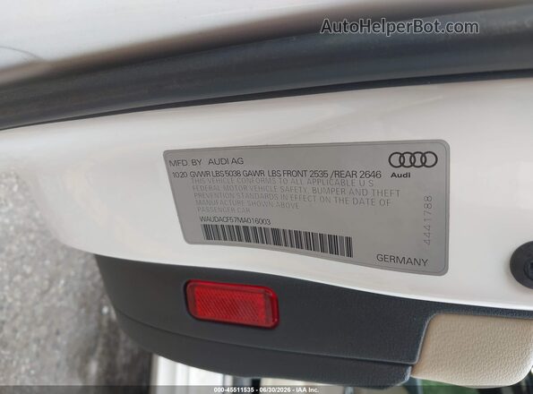 WAUDACF57MA016003 2021 AUDI OTHER White Շարժիչի բաժամունքի տեսք