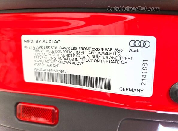 WAUDACF57MA059241 2021 AUDI A5 Red Widok komory silnika