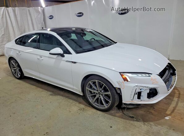 WAUDACF57SA008822 2025 AUDI A5 White Առջևի աջ