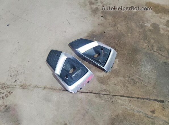WAUDACF58MA015104 2021 AUDI A5 White Вид підкапотного простору
