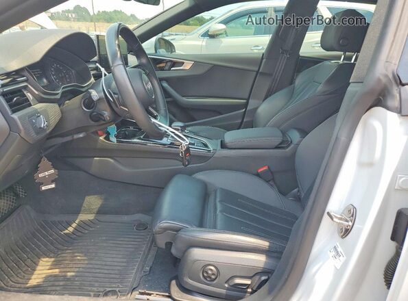 WAUDACF5XNA032908 2022 AUDI A5 Белый Вид салона спереди
