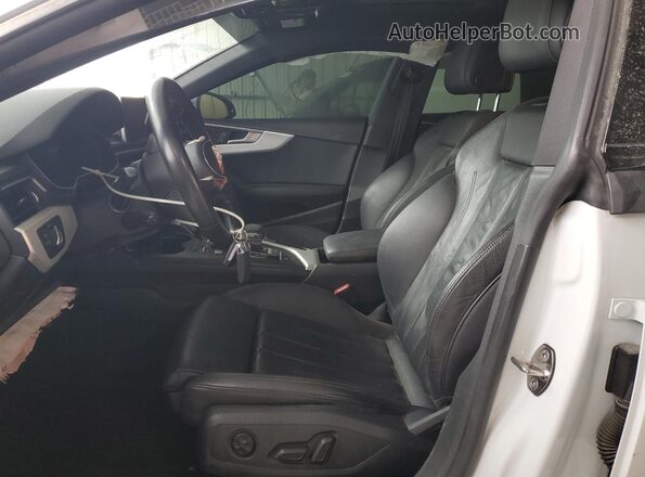 WAUDNCF55JA004142 2018 AUDI A5 White 
