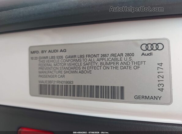 WAUE3BF21RN018683 2024 AUDI A6 White Вид підкапотного простору