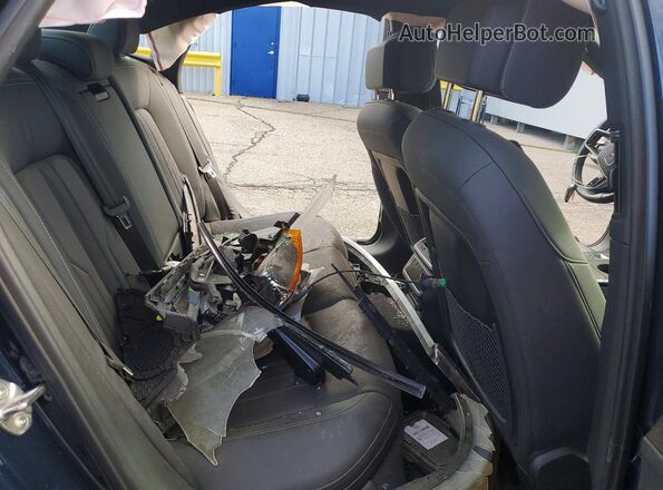 WAUE8AF24MN015393 2021 AUDI A6 Blue Vista de los asientos traseros