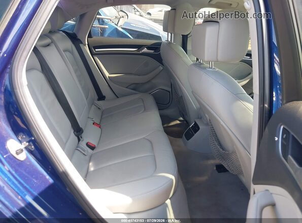 WAUE8GFF0G1069727 2016 AUDI A3 Blue Widok naklejki z numerem VIN