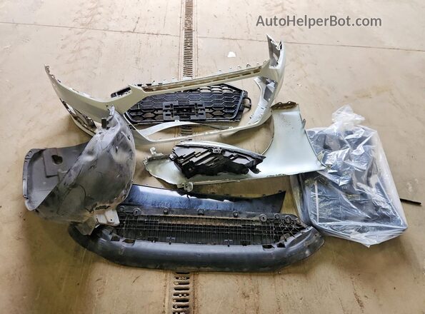 WAUEAAF45MA020454 2021 AUDI A4 White Widok komory silnika
