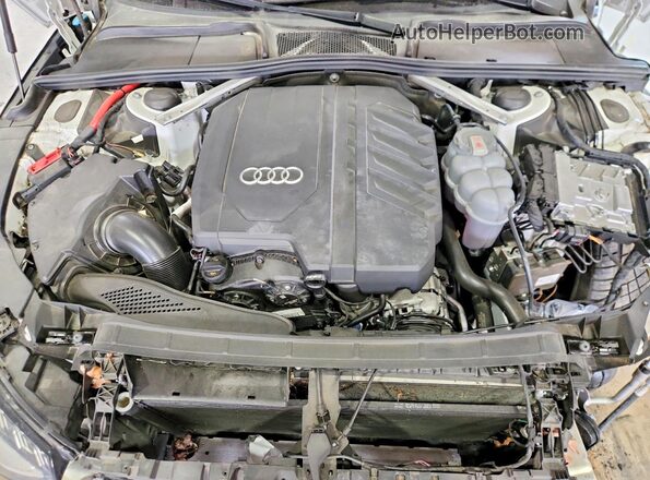 WAUEAAF45MA020454 2021 AUDI A4 White Widok wnętrza z tyłu