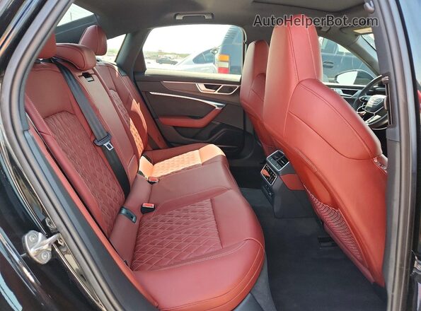 WAUEFBF26SN046315 2025 AUDI S6 Black Widok tylnych siedzeń