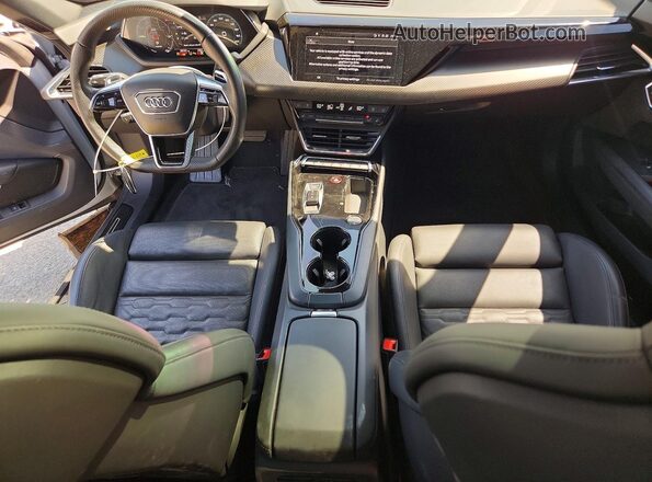 WAUEJBFW2N7004895 2022 AUDI E-TRON Белый Вид панели приборов