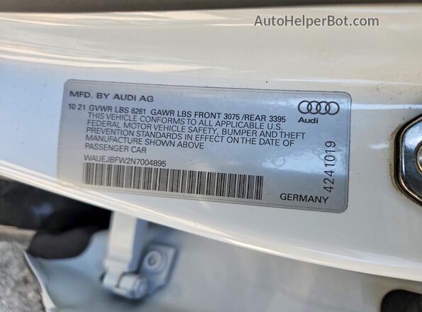 WAUEJBFW2N7004895 2022 AUDI E-TRON Белый Вид наклейки с VIN-кодом