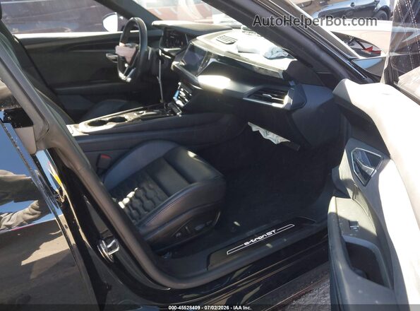 WAUEJBFW7N7004777 2022 AUDI E-TRON Black Սալոնի դիմացի տեսք