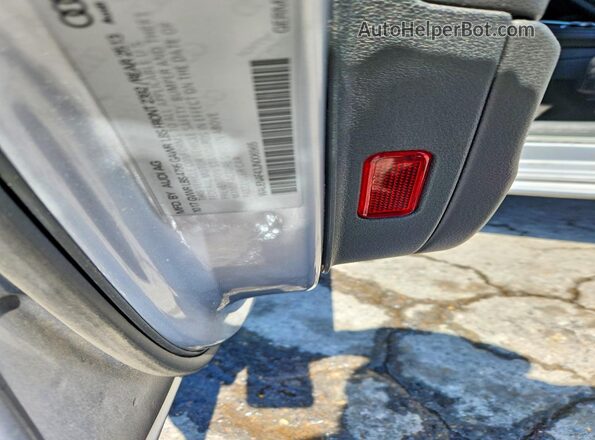 WAUENAF43JN006965 2018 AUDI A4 Silver ძრავის განყოფილების ხედი