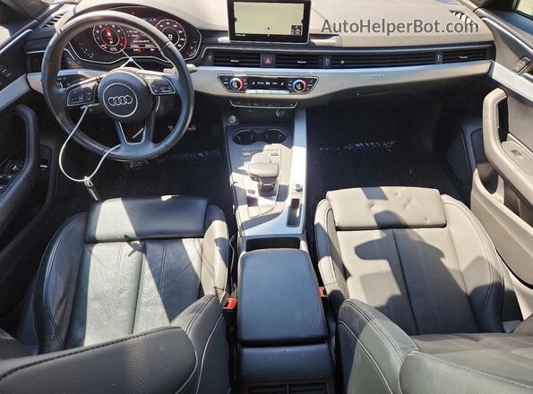 WAUENAF44JN020048 2018 AUDI A4 White Dashboard view