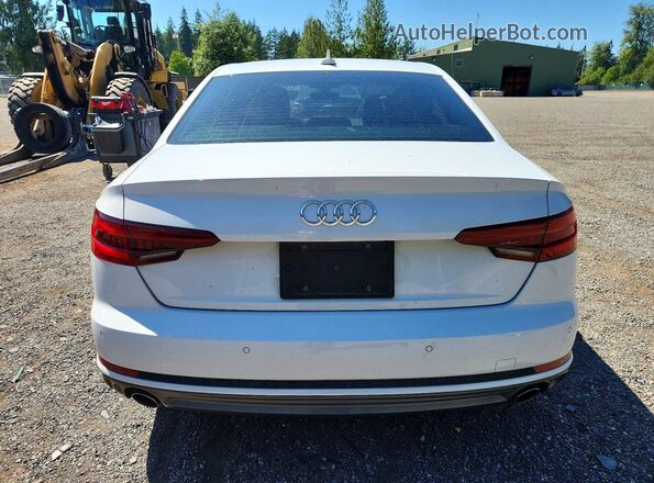 WAUENAF44JN020048 2018 AUDI A4 White Rear view