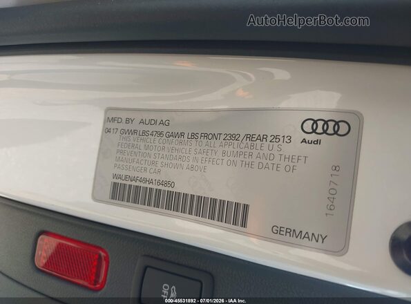 WAUENAF46HA164850 2017 AUDI A4 White Widok komory silnika