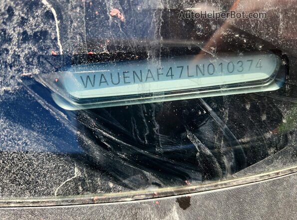 WAUENAF47LN010374 2020 AUDI A4 Gray Widok komory silnika