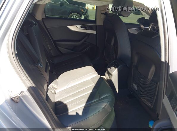 WAUENAF48JA073701 2018 AUDI A4 Silver VIN կոդի պիտակի տեսք