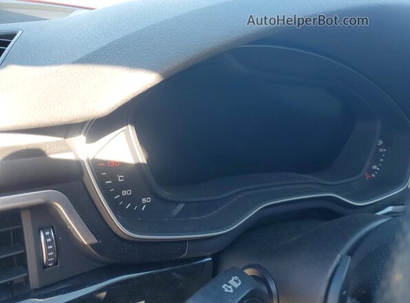 WAUENAF49KA013119 2019 AUDI A4 Red ხელსაწყოთა პანელის ხედი