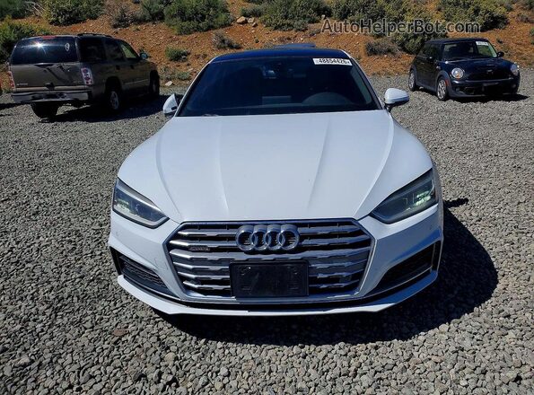 WAUENCF50JA130784 2018 AUDI A5 White Դիմացի տեսք