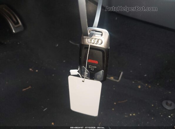 WAUENCF52KA067771 2019 AUDI A5 Серый Вид панели приборов