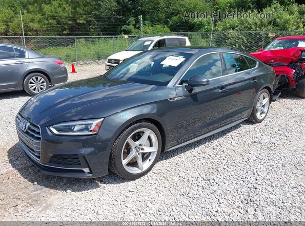 WAUENCF53JA061136 2018 AUDI A5 Gray Vista tres cuartos delantera izquierda