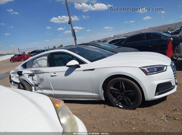 WAUENCF54JA006307 2018 AUDI A5 White Widok wnętrza z tyłu