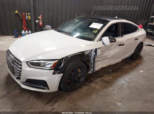 WAUENCF54JA009708 2018 AUDI A5 White Առջևի ձախ երեք քառորդ տեսարան