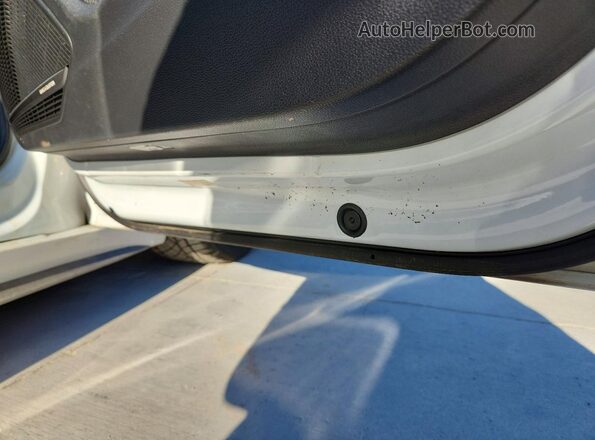 WAUENCF57JA008164 2018 AUDI A5 White ძრავის განყოფილების ხედი